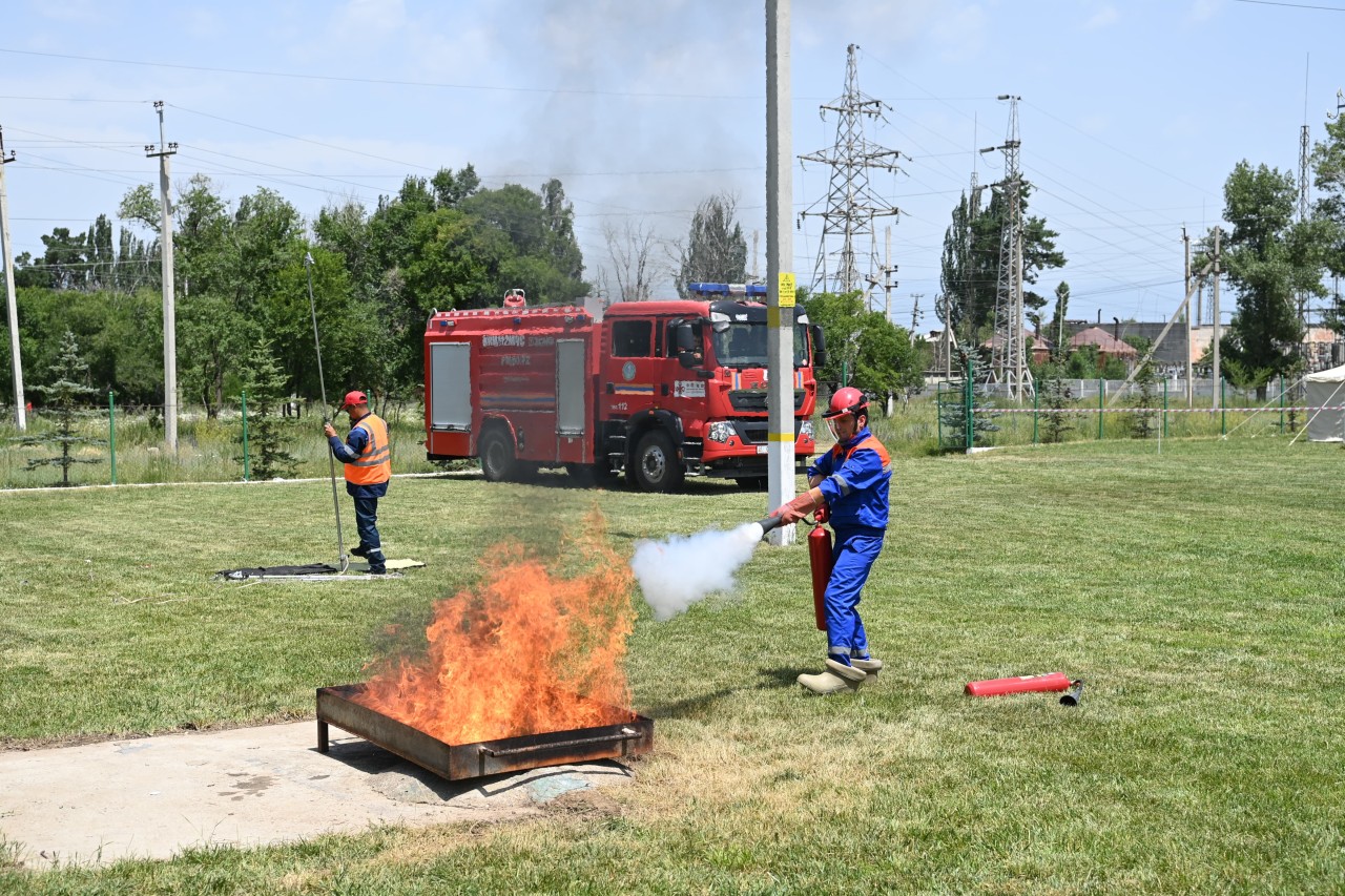 “Azərişıq” mütəxəssisləri Qırğızıstanda 2 nominasiya üzrə qalib olublar - FOTO/VİDEO